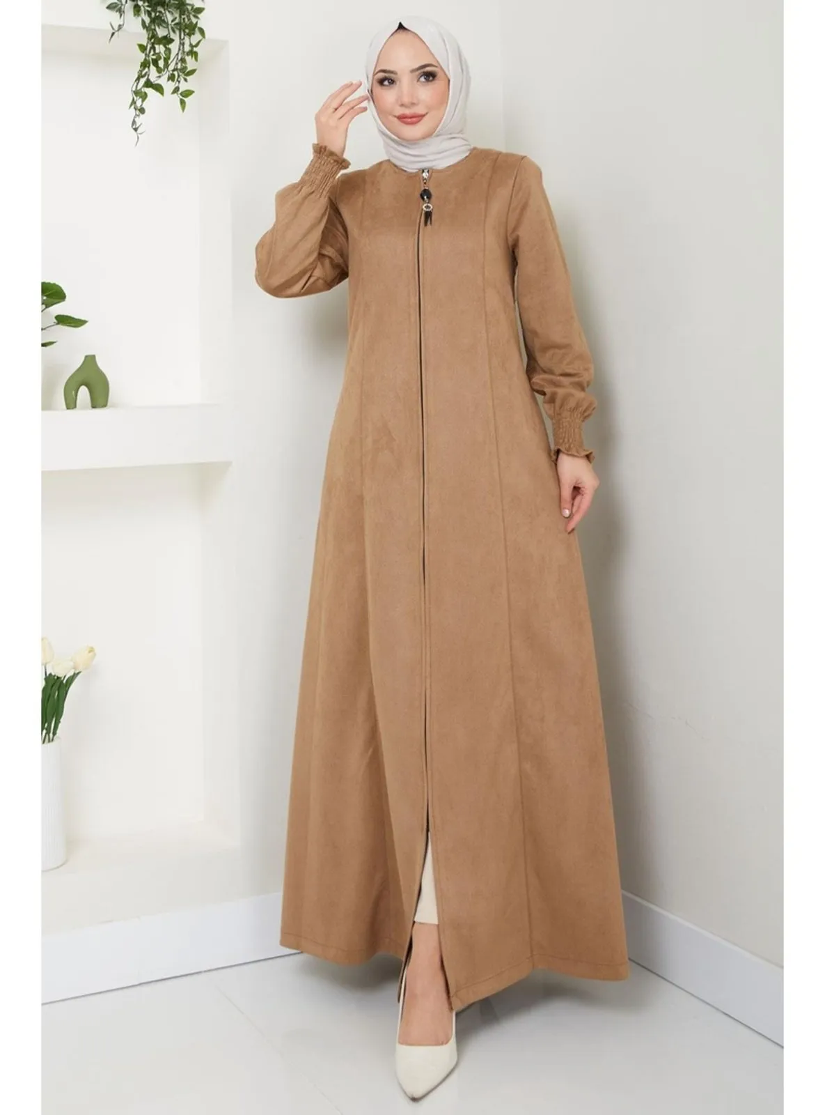 Camel - Abaya