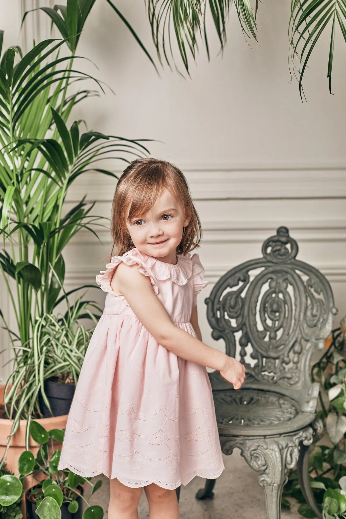 Robe Tartine et Chocolat rose pale voile brodé 3 ans